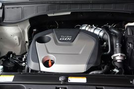 2015款现代全新胜达2.0T自动两驱智能型