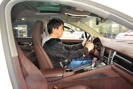 2016款保时捷Panamera