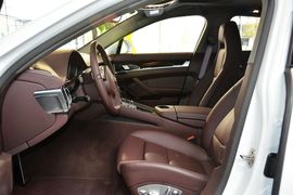 2016款保时捷Panamera