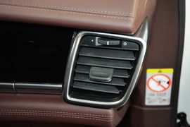 2016款保时捷Panamera