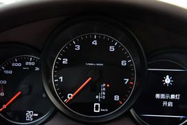 2016款保时捷Panamera