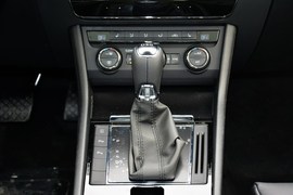 2016款斯柯达速派330TSI