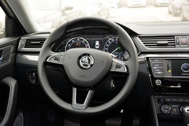2016款斯柯达速派330TSI