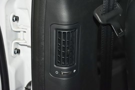 2015款现代全新胜达2.0T自动两驱智能型