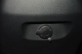 2015款现代全新胜达2.0T自动两驱智能型