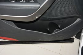 2015款现代全新胜达2.0T自动两驱智能型
