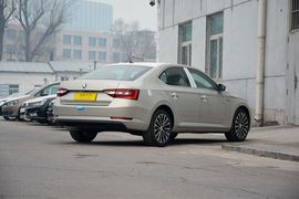 2016款斯柯达速派330TSI