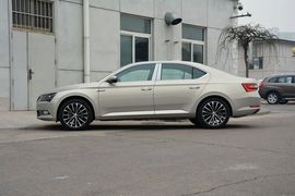 2016款斯柯达速派330TSI