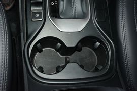 2015款现代全新胜达2.0T自动两驱智能型