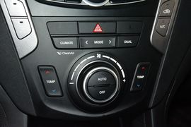 2015款现代全新胜达2.0T自动两驱智能型
