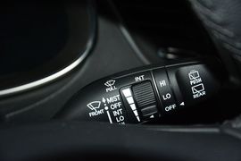 2015款现代全新胜达2.0T自动两驱智能型