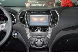 2015款现代全新胜达2.0T自动两驱智能型