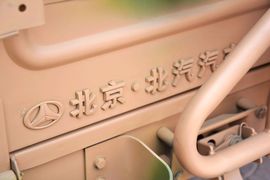 2016款北汽BJ212