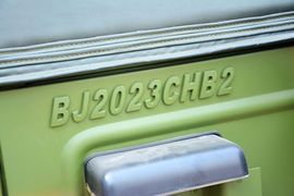 2016款北汽BJ212