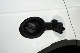 2016款奇瑞路虎发现神行2.0T