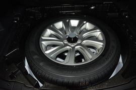 2016款奇瑞路虎发现神行2.0T