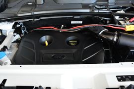 2016款奇瑞路虎发现神行2.0T