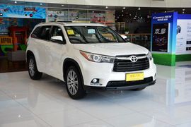 2015款丰田汉兰达3.5L四驱