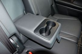 2015款丰田汉兰达3.5L四驱