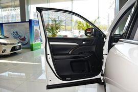 2015款丰田汉兰达3.5L四驱
