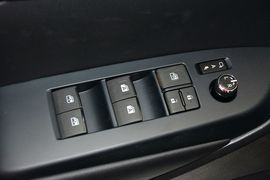 2015款丰田汉兰达3.5L四驱