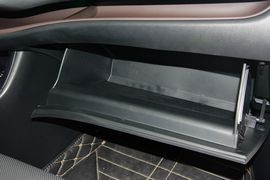 2015款丰田汉兰达3.5L四驱