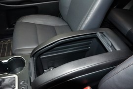 2015款丰田汉兰达3.5L四驱