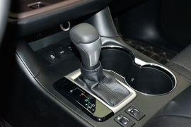 2015款丰田汉兰达3.5L四驱