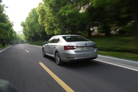 2016款斯柯达全新速派试驾