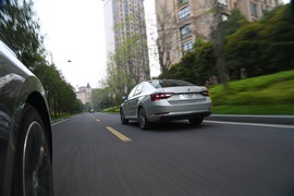 2016款斯柯达全新速派试驾