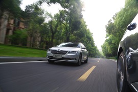 2016款斯柯达全新速派试驾