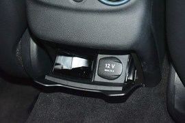 2016款奔驰C180旅行轿车