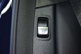 2016款奔驰C180旅行轿车