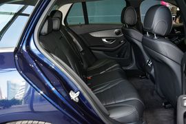 2016款奔驰C180旅行轿车