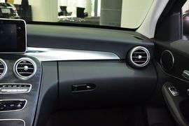 2016款奔驰C180旅行轿车