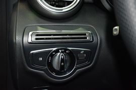 2016款奔驰C180旅行轿车