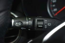 2016款奔驰C180旅行轿车