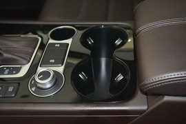2016款大众途锐3.0TSI舒适型
