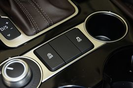 2016款大众途锐3.0TSI舒适型