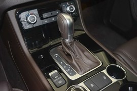 2016款大众途锐3.0TSI舒适型