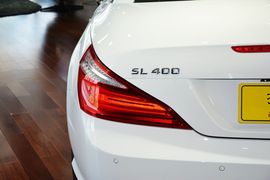 2016款奔驰SL400时尚型