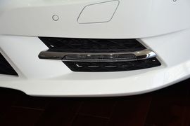 2016款奔驰SL400时尚型