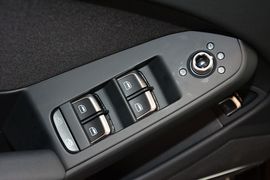 2016款奥迪A4L