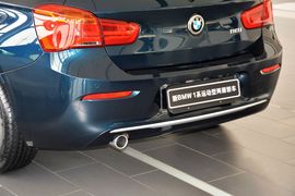 2016款宝马118i都市设计套装