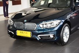 2016款宝马118i都市设计套装
