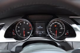 奥迪A5敞篷版车展实拍