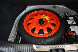 2016款捷豹XJL