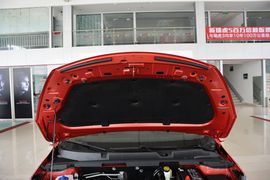 2016款奇瑞艾瑞泽5