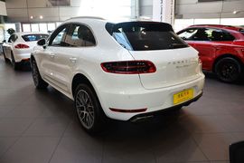 2016款保时捷Macan
