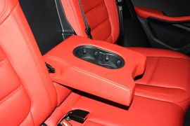 2016款保时捷Macan